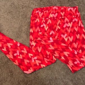 LuLaRoe heart legging